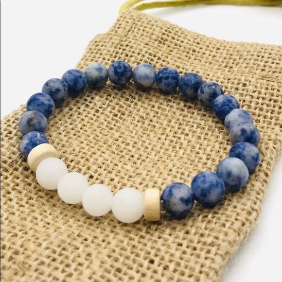 Jewelry - Handmade Snow Quartz & Matte Sodalite Gemstone Bracelet